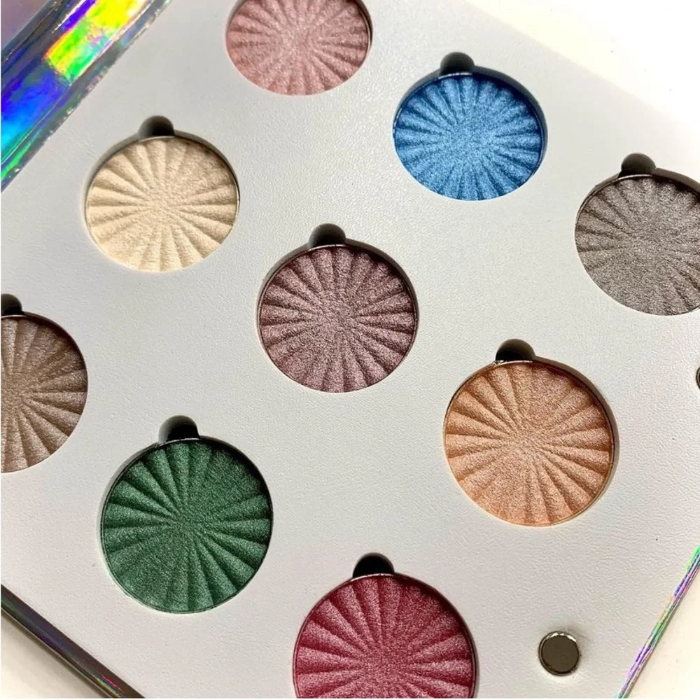 Ofra Cosmetics Eyeshadow Palette in Glitch 2000 BNIB